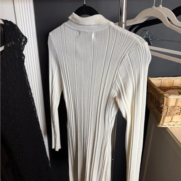 Style addict Ivory Ribbed Button-Down dress - Picture 4 of 4